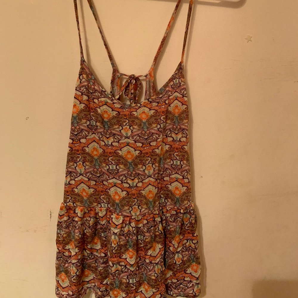 Patterned Tank